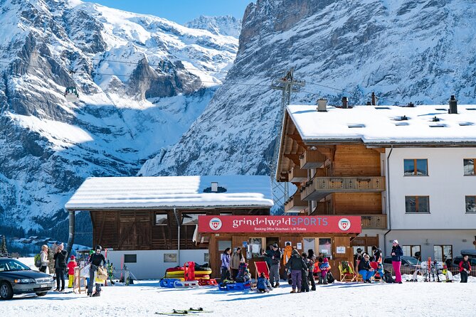 1-Day Beginner Snowboard Package in Grindelwald - Equipment rental keeps your packing list short