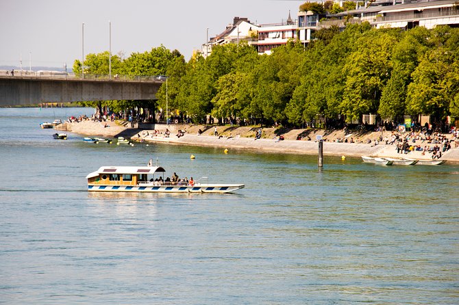 1 Hour express walk of Basel with a Local - Starting at Porte St. Alban, Basel’s medieval threshold