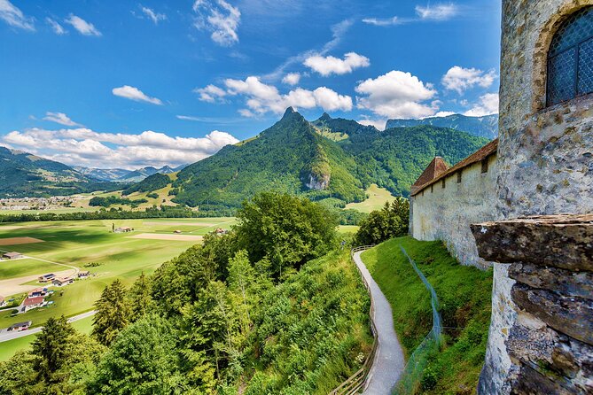 3-Day Pass from Zurich to Geneva with Interlaken and Chamonix - Who should book this Alpine route?