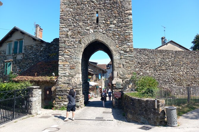 4 Hour Private Tour of the Medieval Town of Yvoire near Geneva - Five useful things to know before you book
