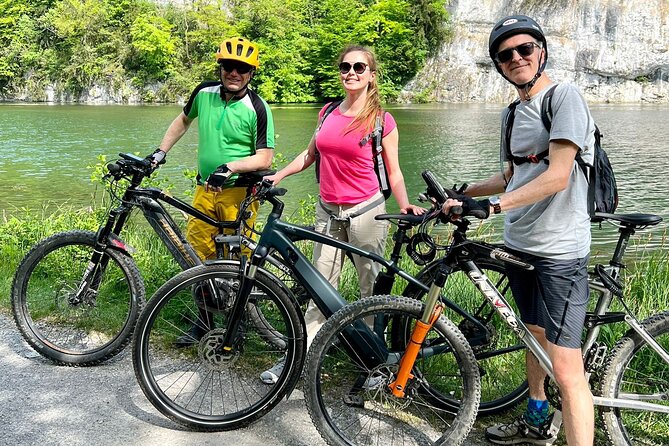 4 Lakes E-Bike Guided Tour and Lake Cruise - What is included, and what still costs extra
