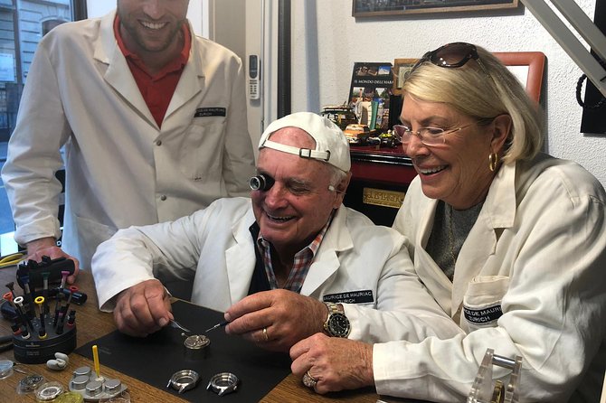 À Maurice Watch Workshop in Zurich - Watching a mechanical watch come apart