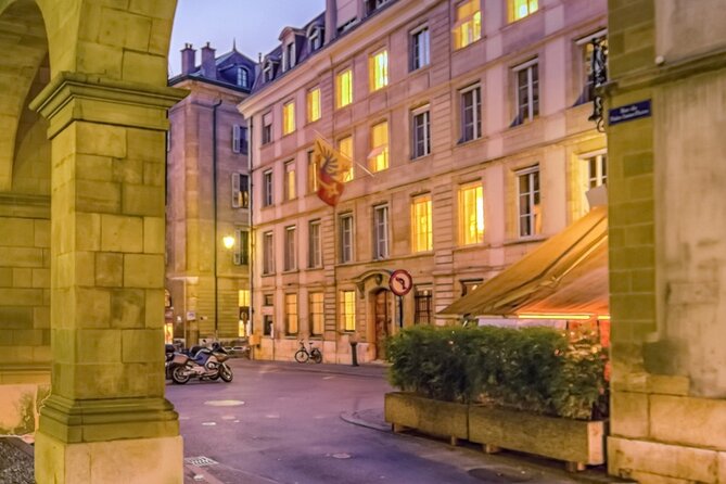 A Self-Guided Audio Tour of Geneva’s Old Town - Starting at Bourg-de-Four, Geneva’s old marketplace