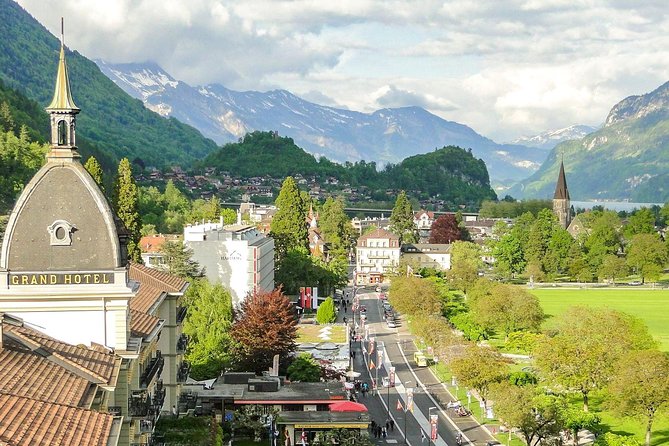 Architectural Interlaken: Private Tour with a Local Expert - Timing, walking pace, and weather
