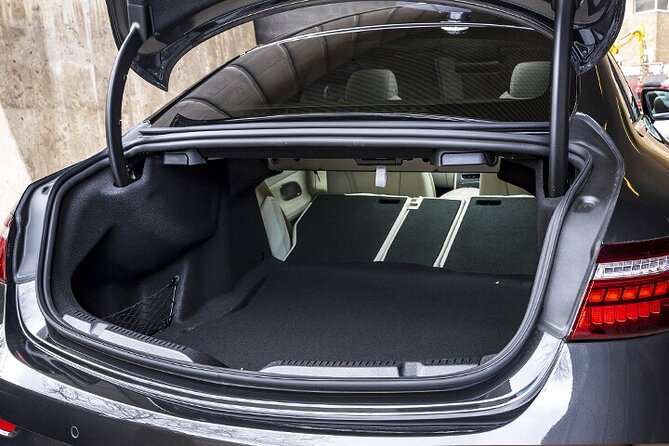 Arrival from Basel Airport BSL to Basel City by Business Car - The drivers are the heart of the service