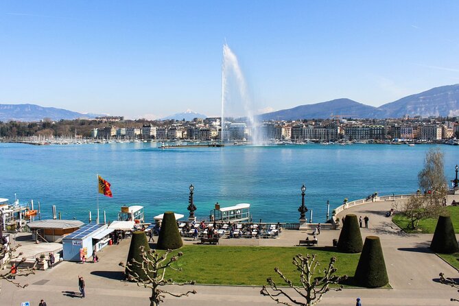 Audio tour to discover Geneva while tasting its Chocolates - Starting at the Flower Clock