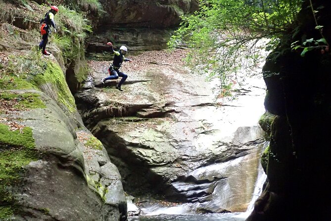 Basic Corippo Canyoning Experience in Valle Verzasca - Abseiling up to 15 metres