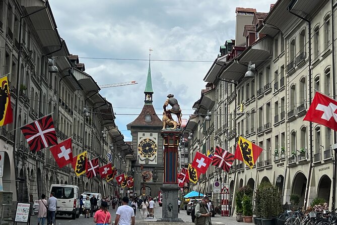 Beautiful Bern's Legends: A Self-Guided Audio Tour - Starting at Bahnhofplatz with Bern in front of you