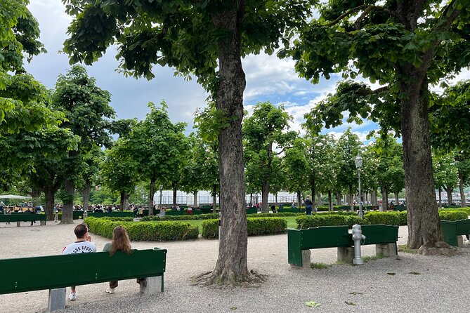 Beautiful Bern's Legends: A Self-Guided Audio Tour - Chäshütte and a taste of Swiss food culture