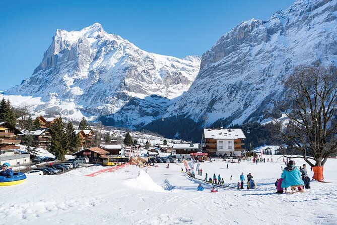 Beginners Ski Day Trip to Jungfrau Ski Region from Zurich - Getting Fitted in Grindelwald