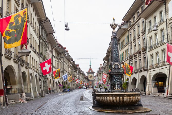 Bern Scavenger Hunt and Highlights Self Guided Audio Tour - Zähringerbrunnen and Bern’s fountain culture