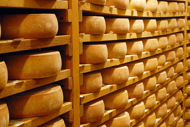 Berne the Capital and Cheese paradise Emmental (Private Tour) - Weather, cancellation, and booking timing