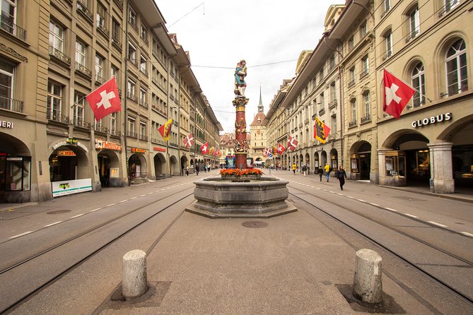 Best Intro to Bern in 2 hours with a Local - The eighteenth-century building with several lives