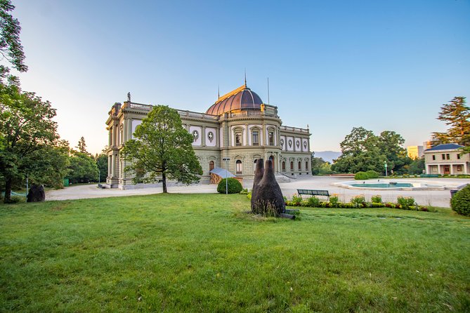 Best Intro Tour of Geneva with a Local - Brunswick Monument and a Curious Memorial