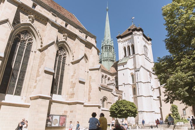 Best of Geneva City Tour with optional boat cruise - The optional Lake Geneva cruise