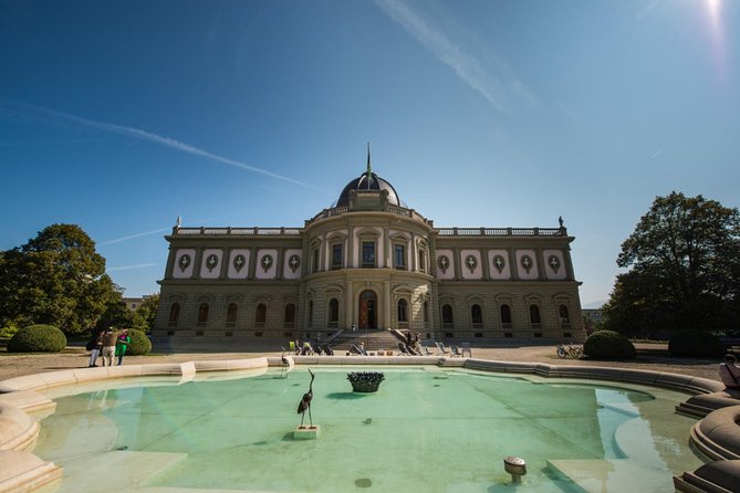 Best of Geneva City Tour with optional boat cruise - Guides, group size, and the sound problem