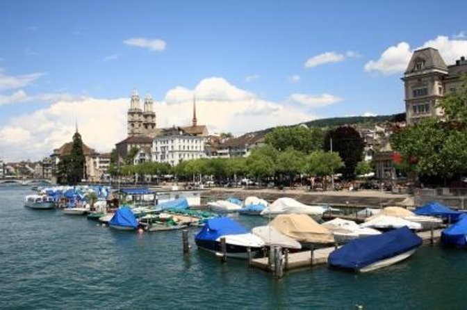 Best of Zürich & Surroundings: Walking Tour, Cable Car and Ferry - The four details that shape this Zurich tour