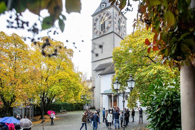 Best of Zurich Tour with Felsenegg Cable Car and Ferry Ride - Seeing Zurich from the coach