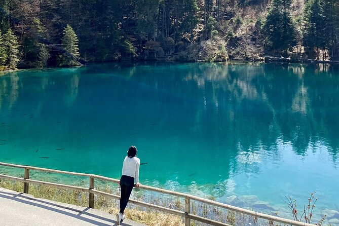 Blausee, Interlaken and alpine villages private guided tour from Luzern - Iseltwald feels made for a short walk