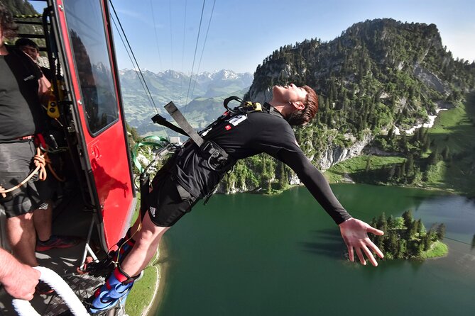 Bungy Jump Stockhorn with OUTDOOR - Weather is not a minor detail