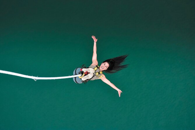 Bungy Jump Stockhorn with OUTDOOR - Who will enjoy this most