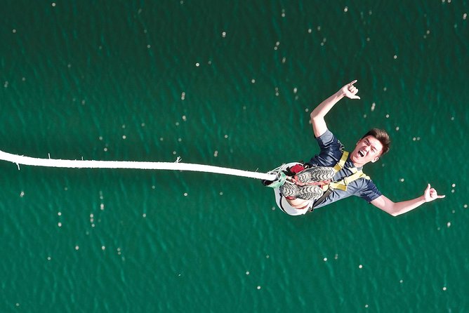 Bungy Jump Stockhorn with OUTDOOR - From Wilderswil to Erlenbach by road