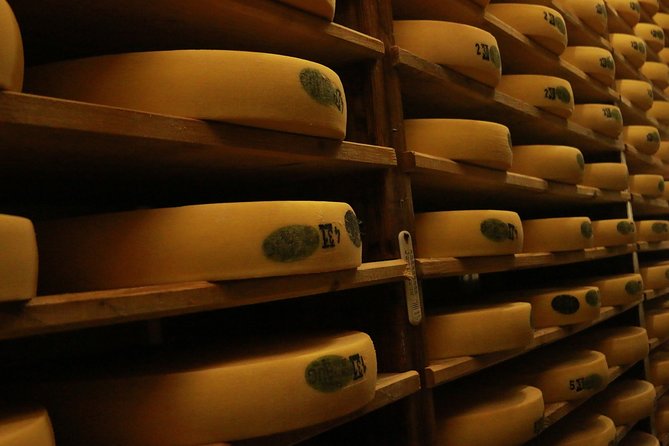 Cheese, Chocolate and Wine in the Bern Region from Luzern - Key points to know before you book