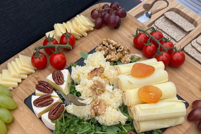 Cheese platter by Boat on Lake Thun, Interlaken - Meeting the boat at Beir Säge in Sigriswil