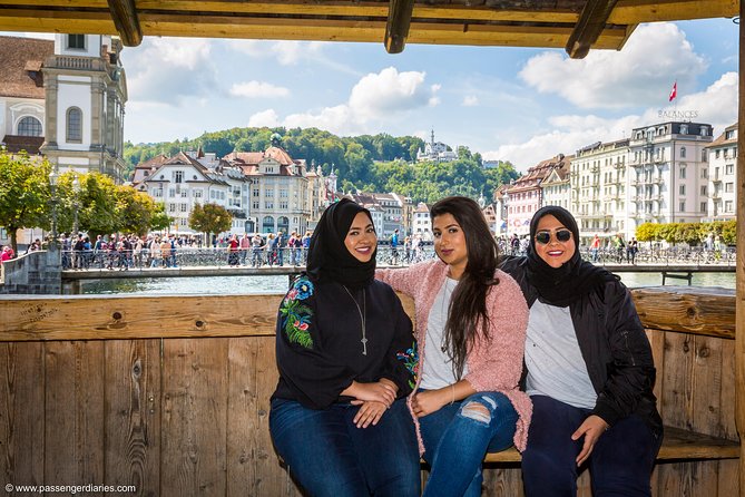 Chocolate Tasting with Lake Trip and City Tour: The Ultimate Lucerne Experience - Walking through Lucerne’s Old Town