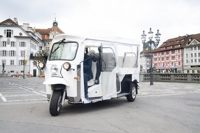 City Tour Plus Lucerne by Etuktuk - The Danish artist and Lucerne’s public art