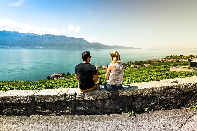 Day Trip to Montreux, Chaplin's World & Chillon Castle& apéritif - Crossing Lake Geneva on an old steamer