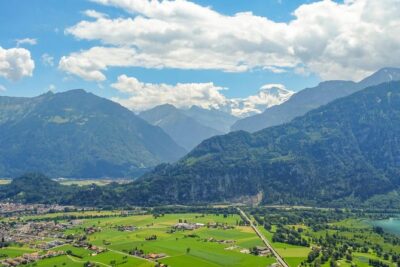 Explore Interlaken in 60 minutes with a Local