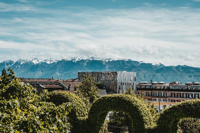 Explore Lausanne’s Art and Culture with a Local - Flon shows Lausanne’s modern side