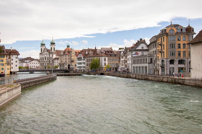 Explore Lucerne in 60 minutes with a Local - Chapel Bridge, Lucerne’s famous calling card