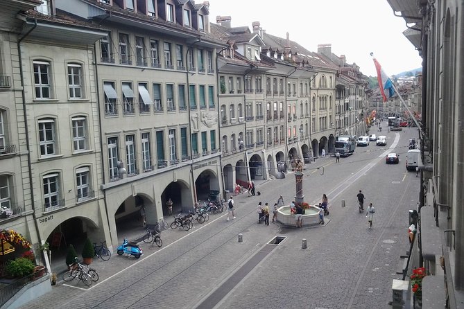 Exploring Bern City: Swiss Capital Private Walking Half-Day Tour - Crossing the Nydeggbrücke to the Bärenpark