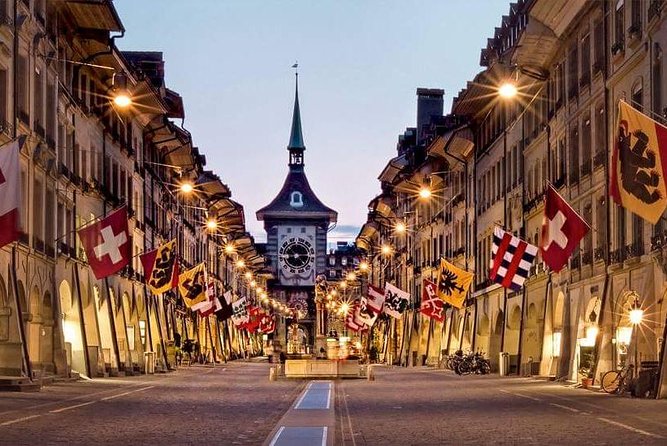 Exploring Bern City: Swiss Capital Private Walking Half-Day Tour - Dropping into the Matte quarter