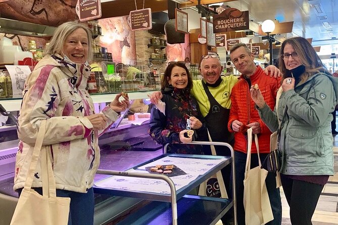 Food tour with EAT and CHILL TOUR Geneva & Lausanne - Val, Valerie, and Irina set the tone