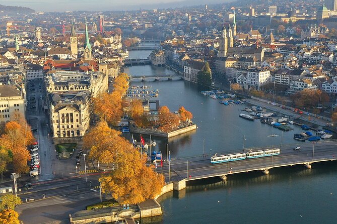 Full-Day Private Zurich Sightseeing Tour and Chocolate Tasting - Uetliberg: Zurich from above