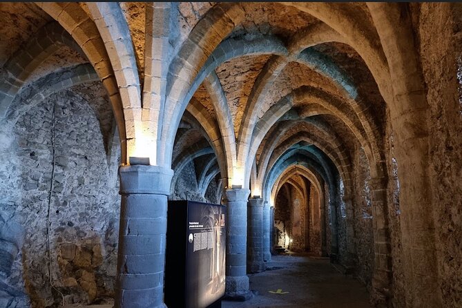 Geneva day tour to Chillon castle and Chaplin's World - Meeting Charlie Chaplin at Manoir de Ban