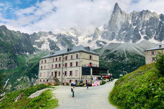 Geneva Day Trip to Mont Blanc glacier and 3860m Top - Weather, Health, and Practical Limits