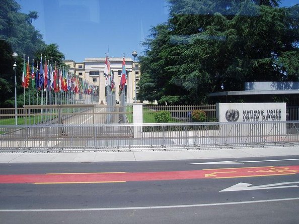 GENEVA EXCLUSIVE Complete Tour (PICK-UP), UN area & Old City - Key things to know before you book
