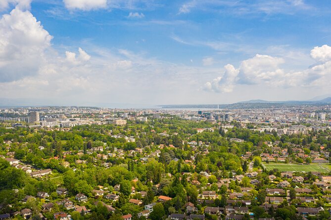 Geneva Private Walking Tour with a Local - How the two to six hours work