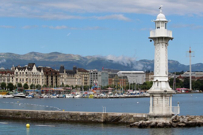 Geneva Private Walking Tour with a Local - What the local host adds to Geneva