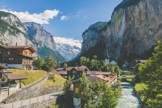 Guided Excursion to Jungfraujoch, Grindelwald and Lauterbrunnen from Lucerne - Ice Palace and Alpine Sensation