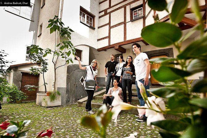 Guided tour through the old town of Chur in German - Reichsgasse and the old north-south route