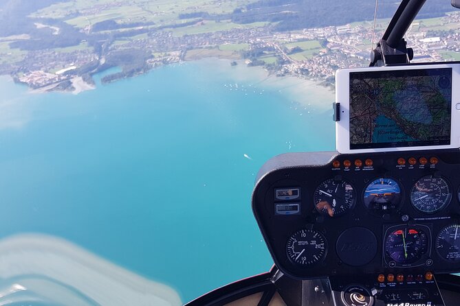 Helicopter tour to the Stockhorn mountain, with great view to the Swiss Alps - Wimmis Castle and the lower valley