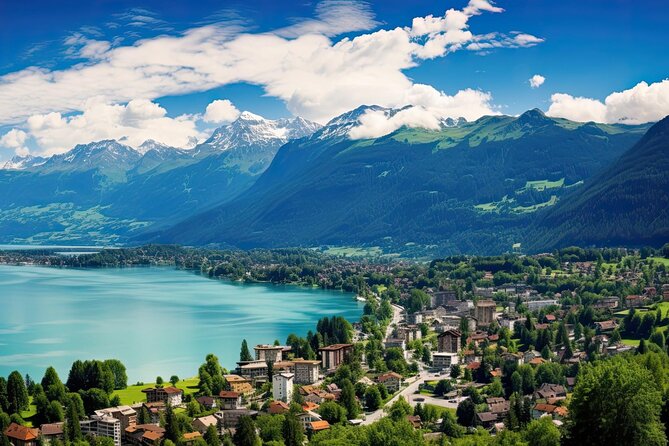 Historic Interlaken: Exclusive Private Tour with a Local Expert - Meeting the town at Untere Bönigstrasse