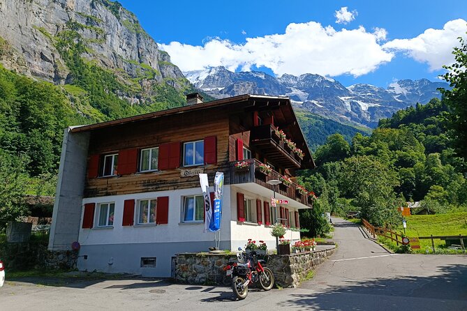 Interlaken Full-Day Highlights Tour with a Local by Private Car - The Aare Gorge, a cool walk through limestone