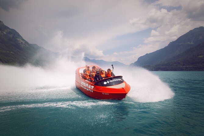 Jetboat Interlaken - Speed, turns, and the level of thrill
