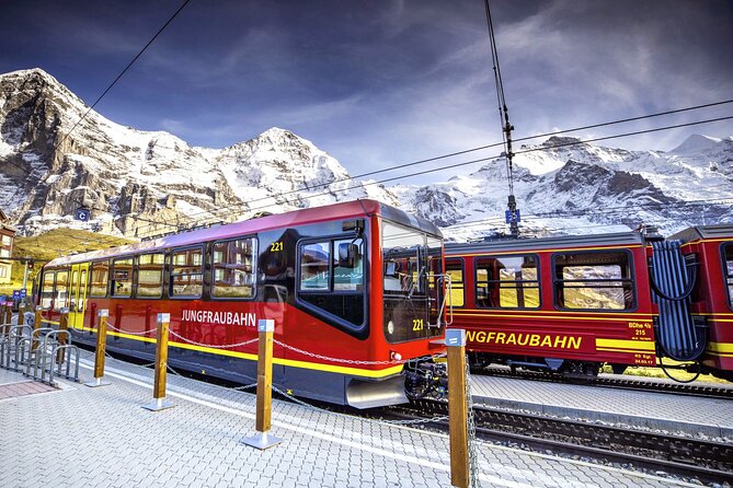 Jungfrau, Top of Europe & Interlaken Small group from Zurich - A short, easygoing stop in Interlaken